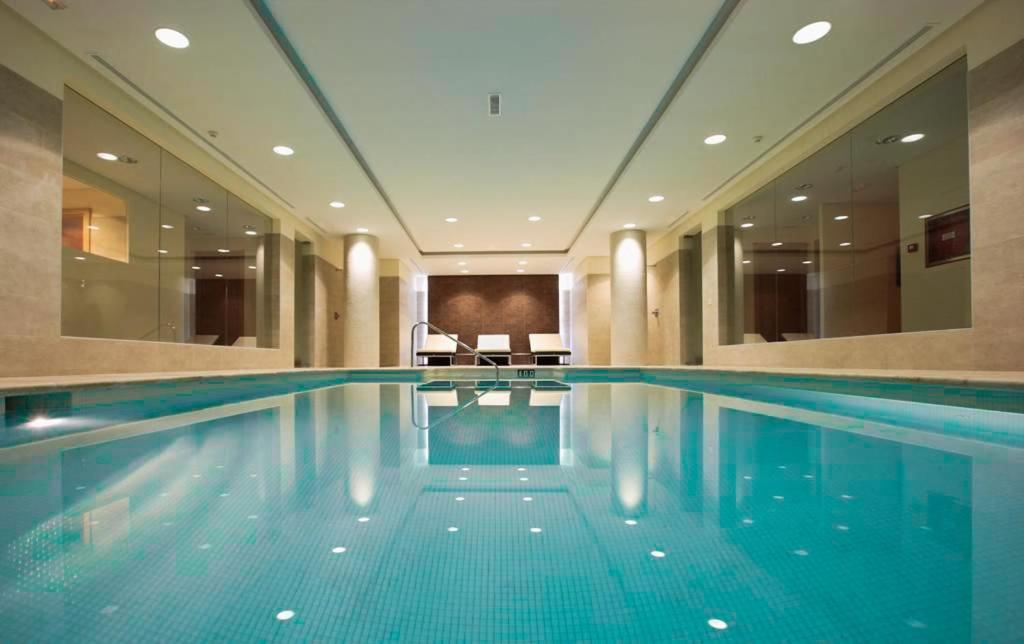 Luxury Spa Resort Marbella 2 Bedroom Sauna Gym Pools Jacuzzi מראה חיצוני תמונה